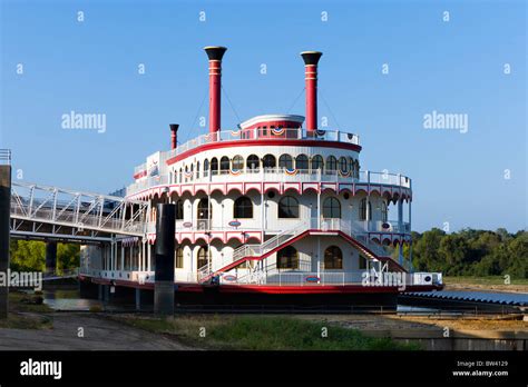 mississippi riverboat gambling.